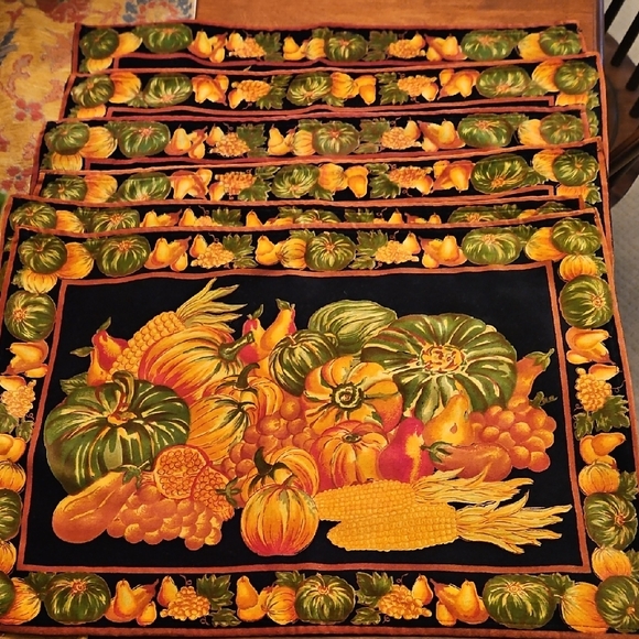 April Cornell Autumn Harvest Placemats - Picture 1 of 3